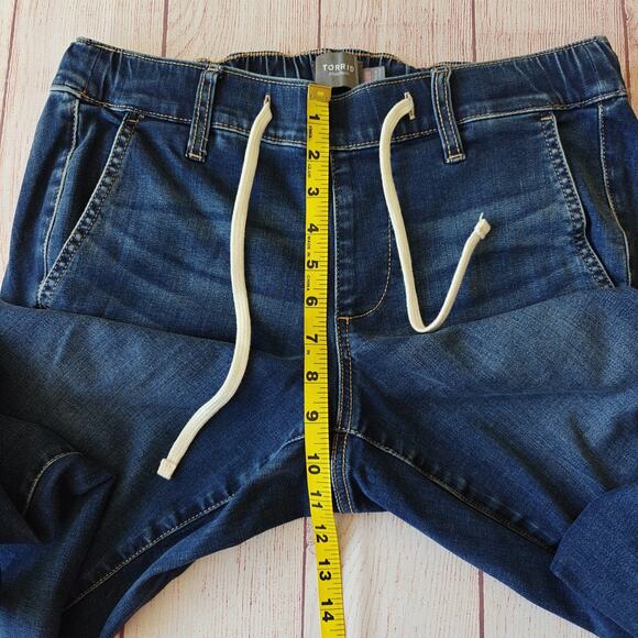 Torrid Ripped Weekend Boyfriend Mid-Rise Jean 00R/10 - Picture 11 of 13